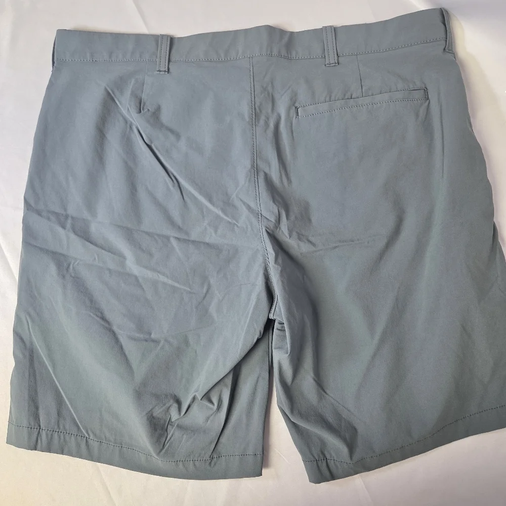 J. Crew Size 35 Mens Flat‎ Front Shorts
